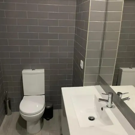 Real Hostel Porto
