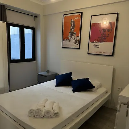 Real Hostel *